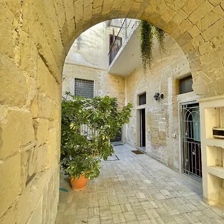 Nohi's House In The Historic Center Dom wakacyjny Lecce